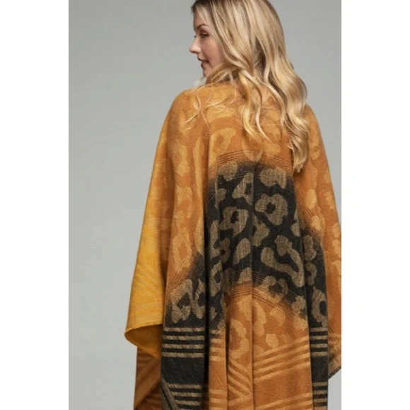 SOLD OUT Tuscan Animal Print Color Block Knit Ruana Tassel Fall Winter Casual - Picture 4 of 7